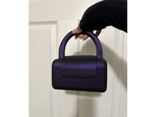 Load image into Gallery viewer, Cassy Crossbody Box Bag
